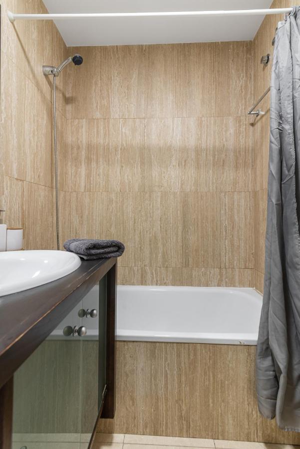 Home2book Charming Rambla, Pool&terrace Apartamento